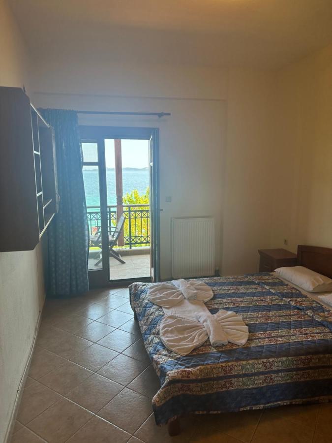 Mpalmpanas Villas Ierissos Exterior foto