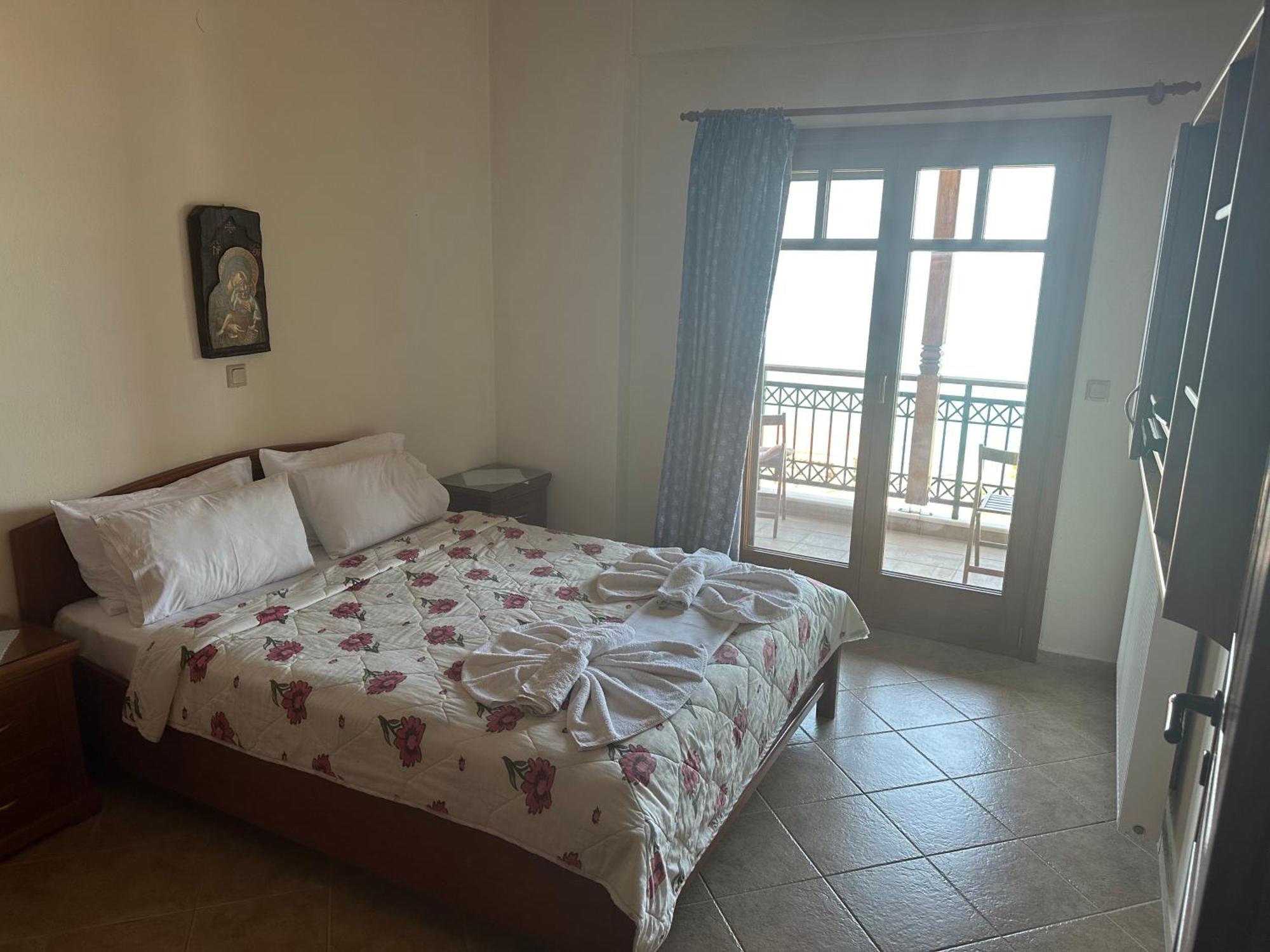 Mpalmpanas Villas Ierissos Exterior foto